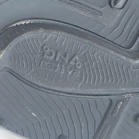 Brooks Adrenaline GTS 23 Mens Size  11.5 Shoes Black Gym Running Sneaker - Picture 10 of 13